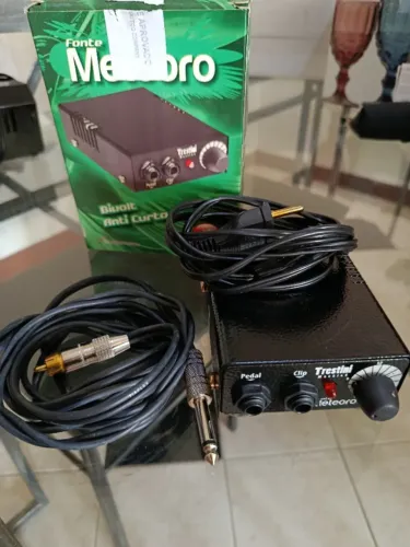 Fonte Meteoro bivolt + clip, para uso em máquinas de tatuagem/camuflagem de estrias.