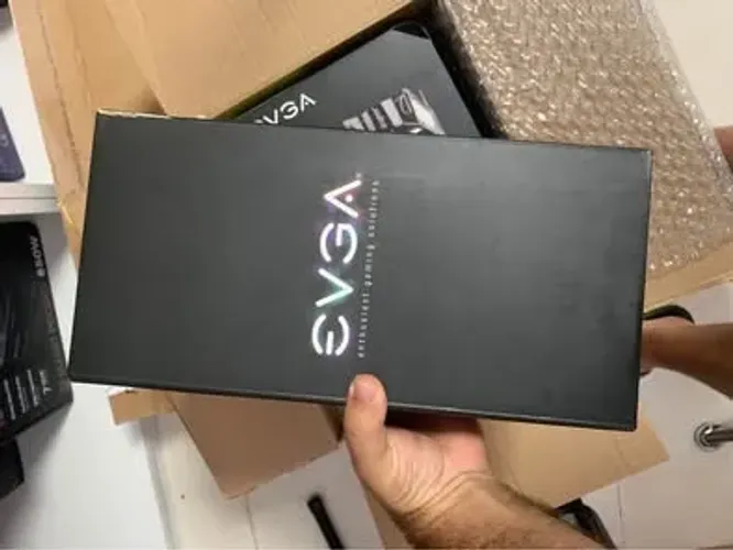 Placa de Vídeo EVGA RTX2080 (Lacrada)