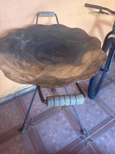 Vendo tacho disco de arado (desmontável) nunca usado tamanho bem grande