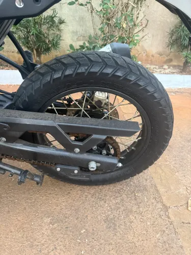 ROYAL ENFIELD HIMALAYAN 2021