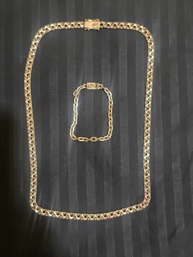 Cordão + Pulseira de Prata 950 banhado a ouro.