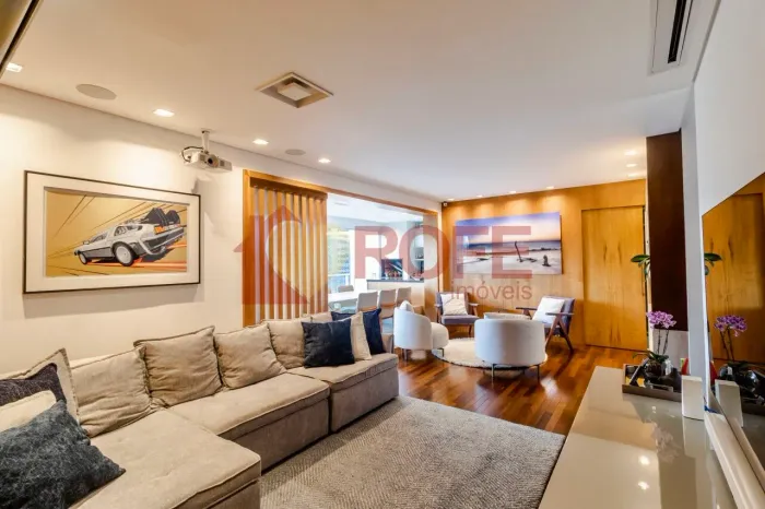 Apartamento Reformado no Brooklin | 3 Suítes | 2 Vagas + Depósito | Lazer Completo