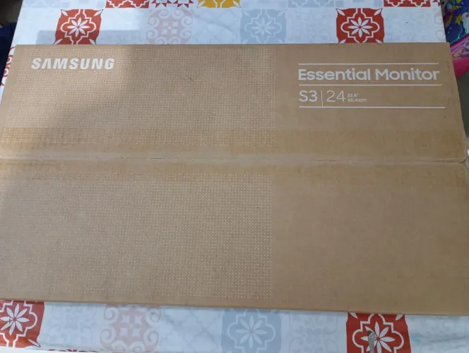 Monitor Samsung S3 "24" Novo na caixa