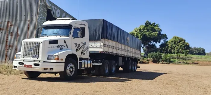 Conjunto engatado Volvo