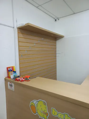 Balcão caixa para loja