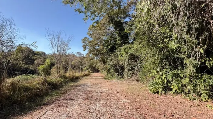Terreno à venda no bairro Centro - Esmeraldas/MG