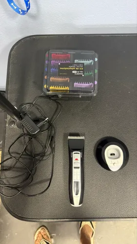 Máquina de Tosa Propetz PRO6 Smart Digital + Pentes Inox (Garantia Jan) NA GARANTIA
