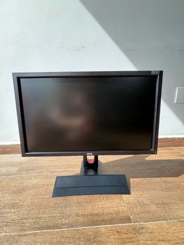 Monitor BenQ XL2420T Gamer 24? Full HD 120Hz - R$ 600