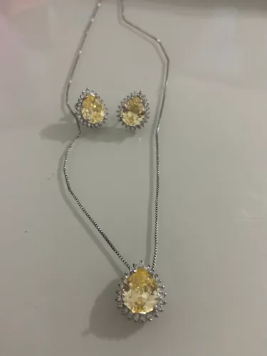 Conjunto colar e brincos citrino, banhado a ródio branco 
