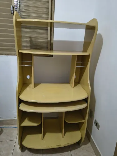 Estante mesa de computador 