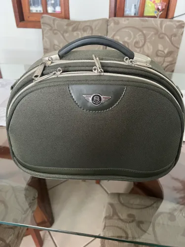 Frasqueira de viagem