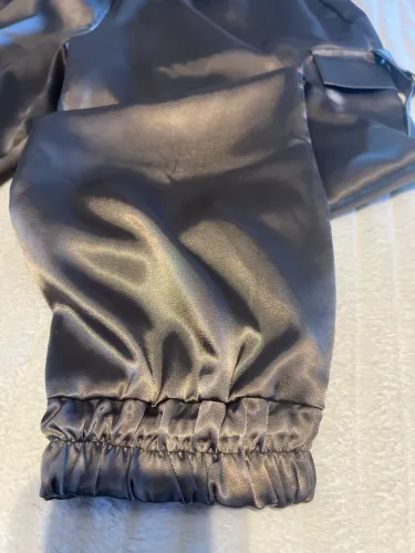 Calça cetim lindíssima ?