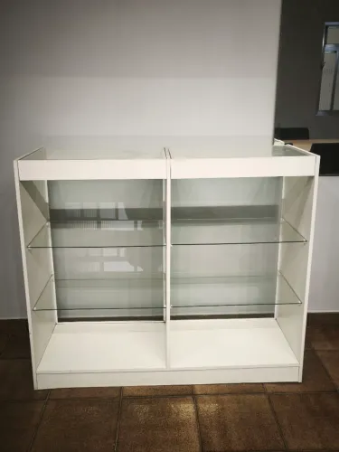 Balcão expositor