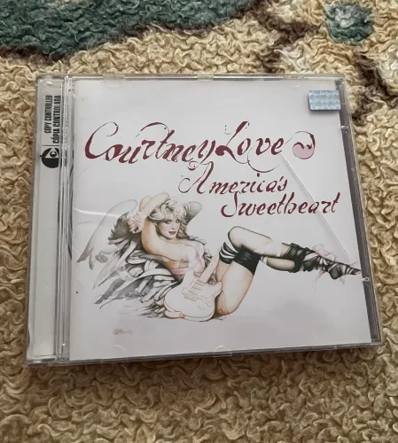 Cd Courtney Love