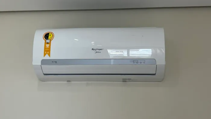 Ar condicionado split 9000 btus quente/ frio Midea