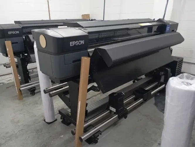 Epson SureColor S60600L - Impressora Profissional 64" - Excelente Estado