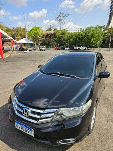 Honda City Sedan LX 1.5 Flex 16V 4P Aut. 2013