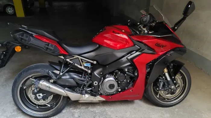 SUZUKI GSX S 1000GT