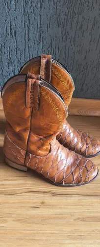 Bota Durango Texana em couro legítimo. 