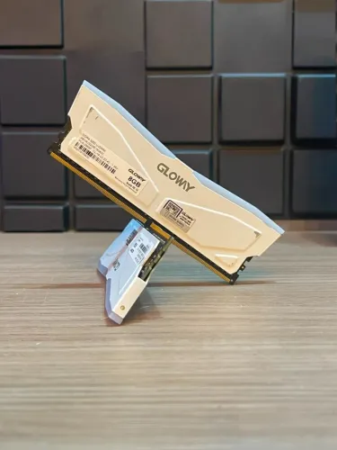MEMÓRIA RAM GLOWAY BRANCA RGB 2X8GB 16GB 3.200MHZ