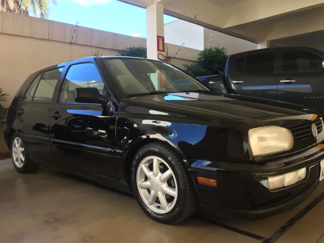 Volkswagen Golf GL 1.8/ 2.0i 4P 1996