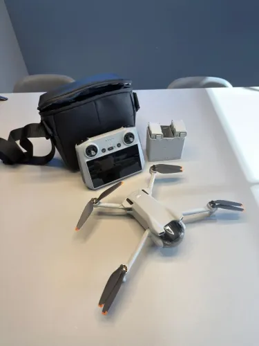 Drone Dji Mini 3 Combo Fly More Rc, 3 Baterias 4k 