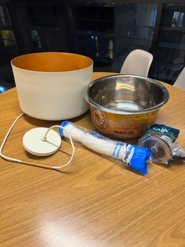 Cuba de inox + sifão + válvula + luminária+ porcelanato