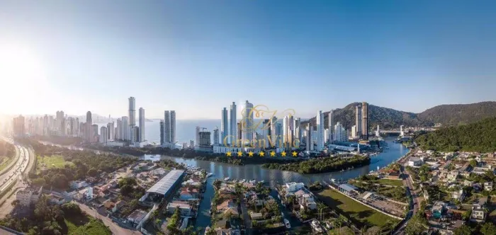 Balneário Camboriú, AP Ed. Ilhas Marianas, 4 Suíes, 2 Vagas, SC