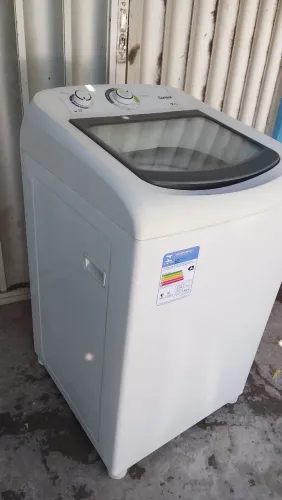 Máquina de lavar roupa Consul 9kg.