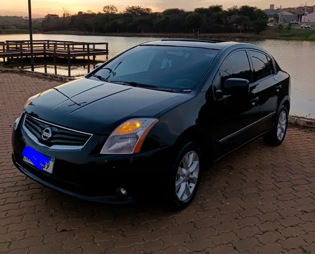 Nissan Sentra SL 2.0/ 2.0 Flex Fuel 16V Aut. 2011