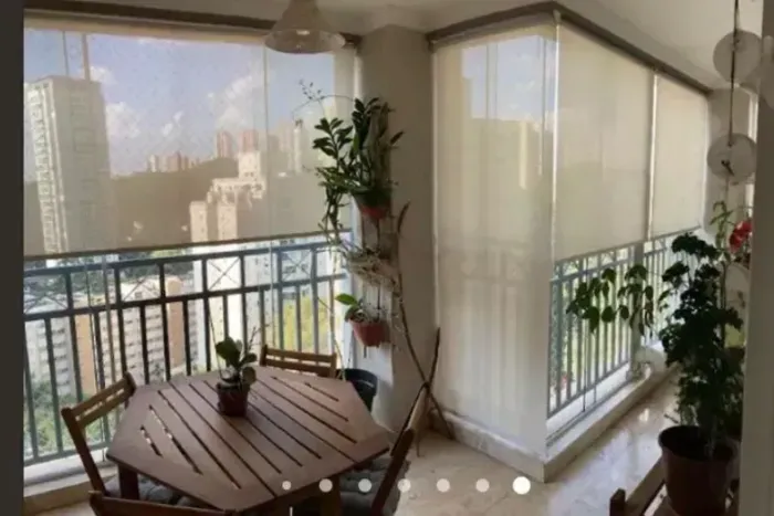 Las Almansas . varanda gourmet  com churrasqueira , rua nobre . rapida saida do bairro !