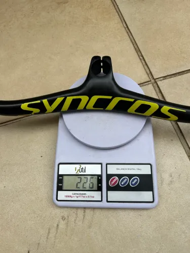 Guidao MTB SYNCROS integrado de carbono