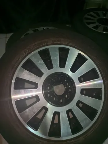 Vendo 4 rodas de liga leve