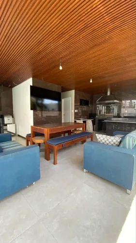 Casa Térrea em condomínio