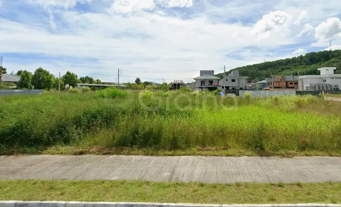 Terreno de 360m² em Canavieiras, Florianópolis