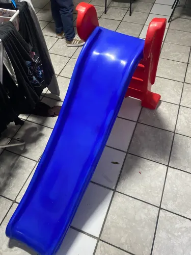 Escorregador de Plástico Infantil