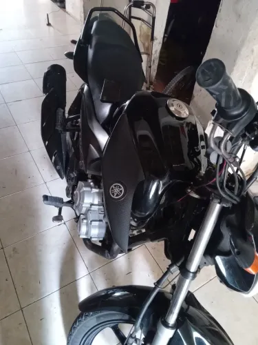 Yamaha facto conservada Vendo troca já emplacada