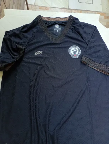 Camisa Vasco NOVA consciência Negra Tam M por 120,00