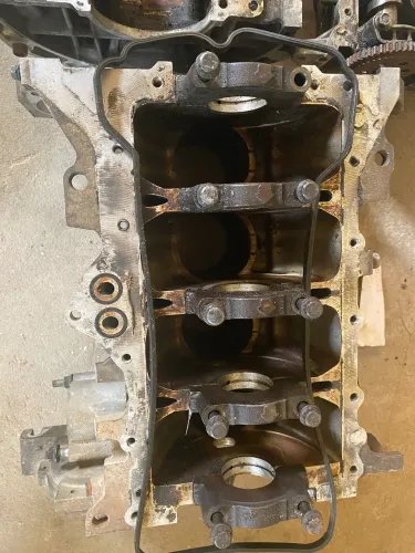PEÇAS DE MOTOR KIA CERATO 2010