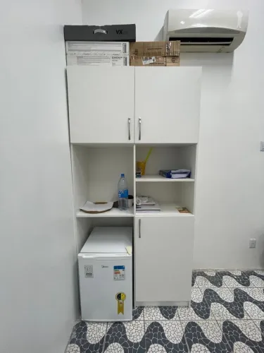 Armário branco