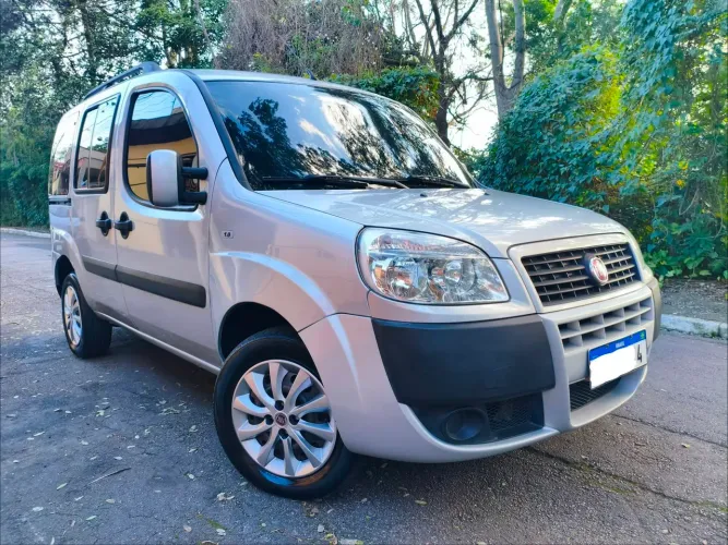 Fiat Doblo Essence 1.8 Flex 16V 5P 2017