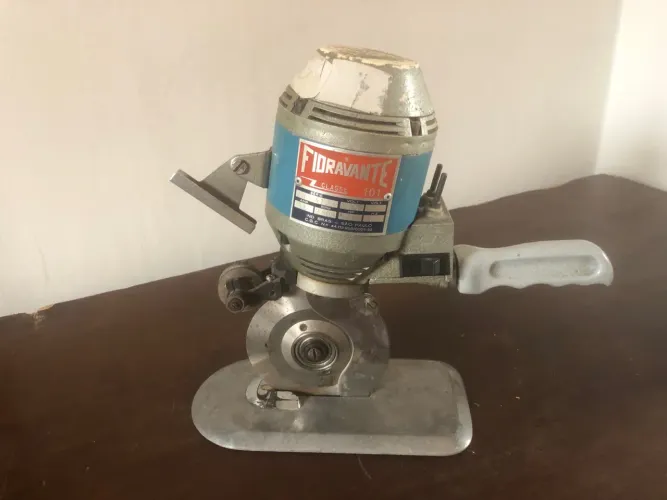 Máquina de corte