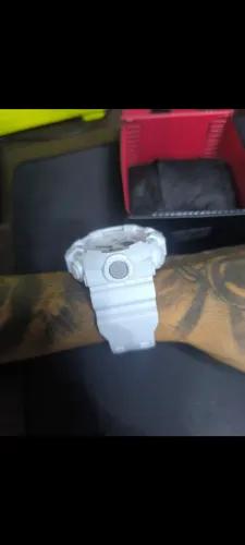 Relógio à prova d água