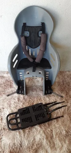 Cadeirinha de bike com garupa