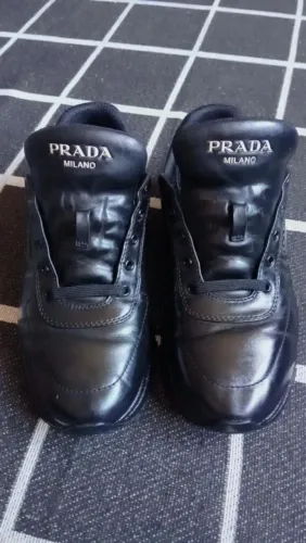 Sapato PRADA