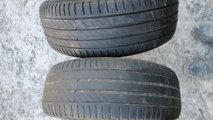 Par de Pneus Michelin 195/55R16