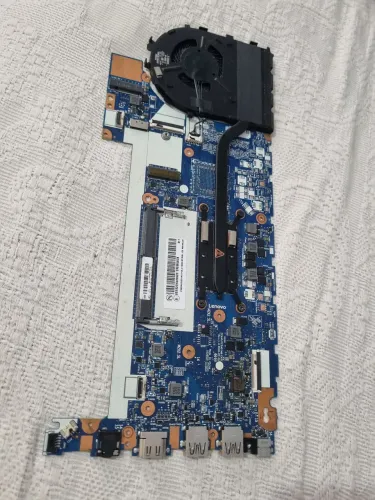 Placa mãe Thinkpad E14 Gen1 - i7 10°Gen