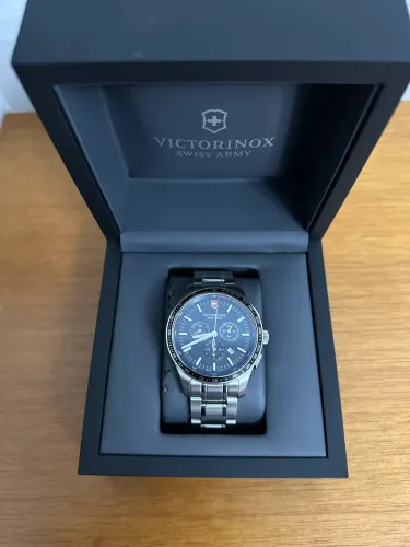 Relógio Victorinox Alliance Sport Chronograph Azul