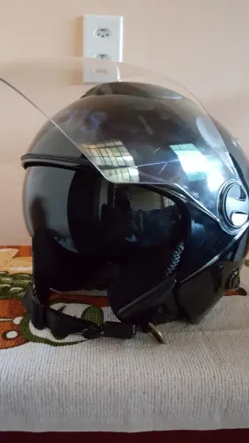 Capacete ZEUS Pintado à Mão(Uma obra de arte)