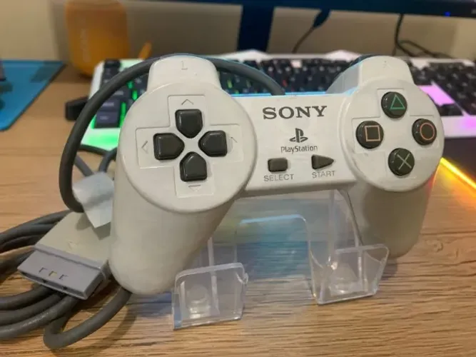  Controle Sony PlayStation 1, modelo SCPH-1080 - Original